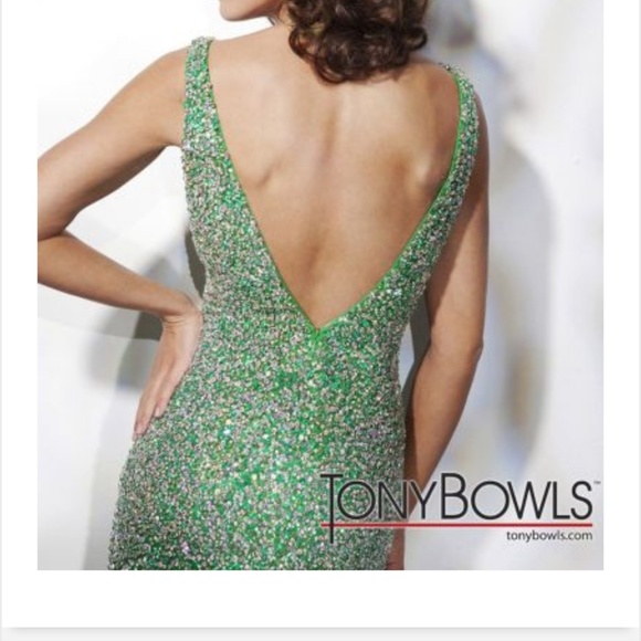 Tony Bowls collection gown limited edition Green - Picture 7 of 8